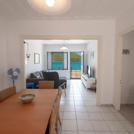 On The Sea Ferienhaus *